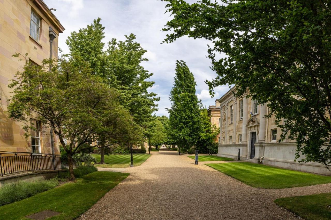 Downing College Apartment Cambridge  Exterior photo
